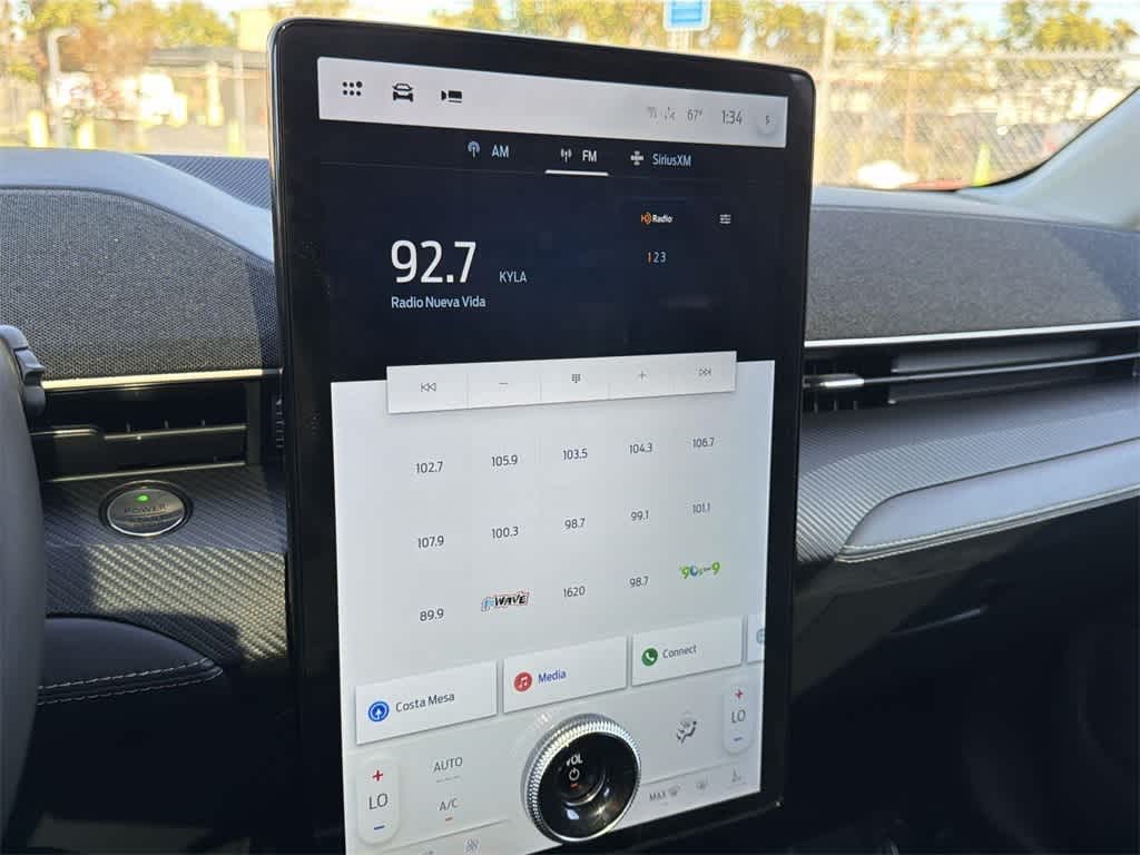 Thumbnail: 2021 Ford Mustang Mach-E - 20