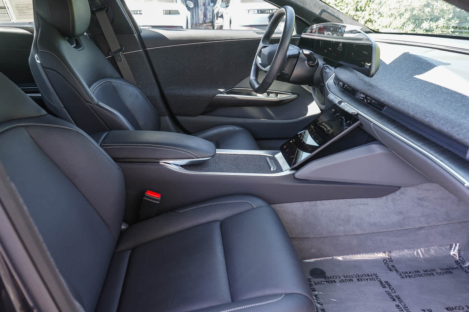2024 Lucid Air Touring - Photo 8