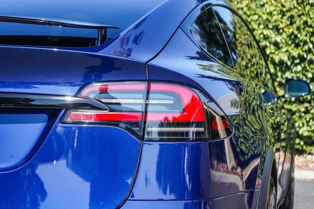 Thumbnail: 2022 Tesla Model X - 7