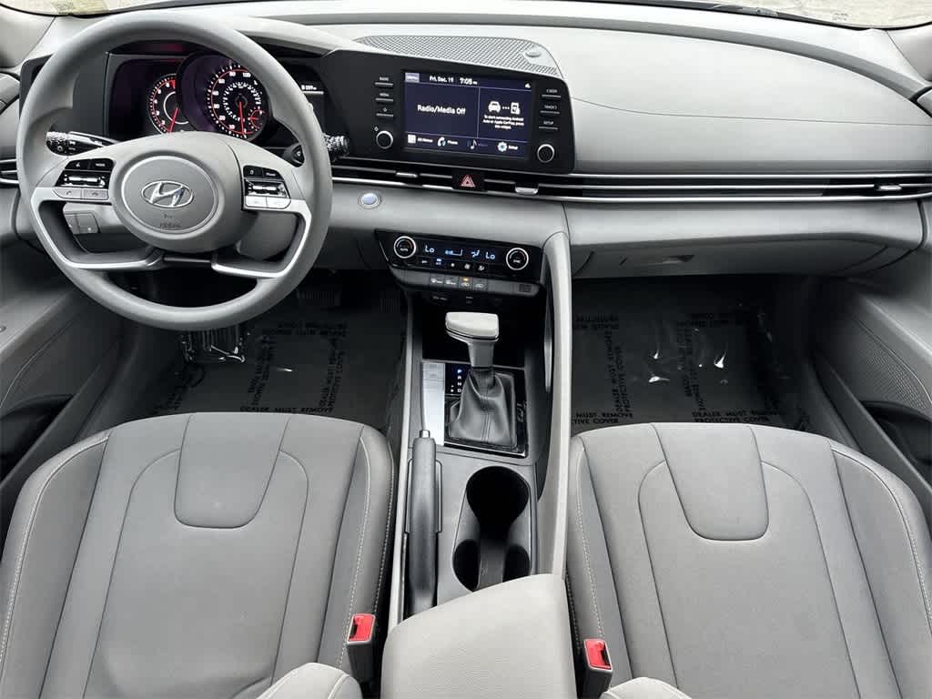 Thumbnail: 2023 Hyundai Elantra - 11