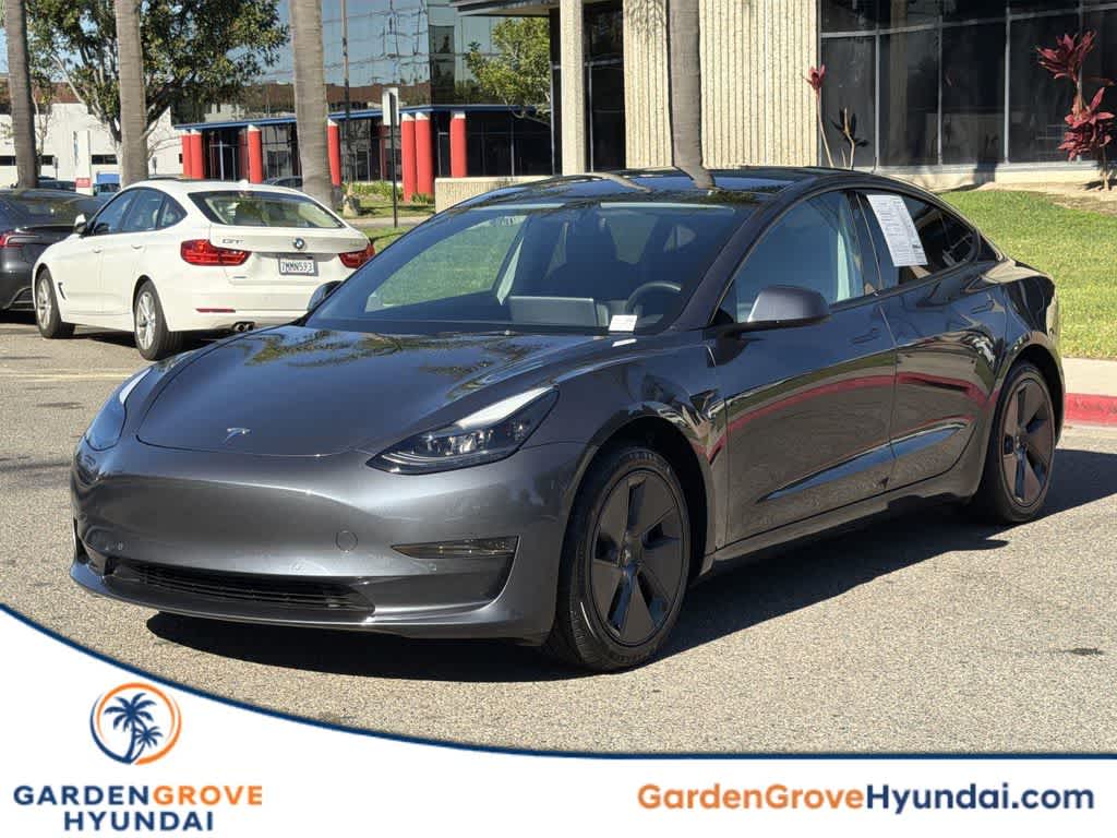 2022 Tesla Model 3 Base