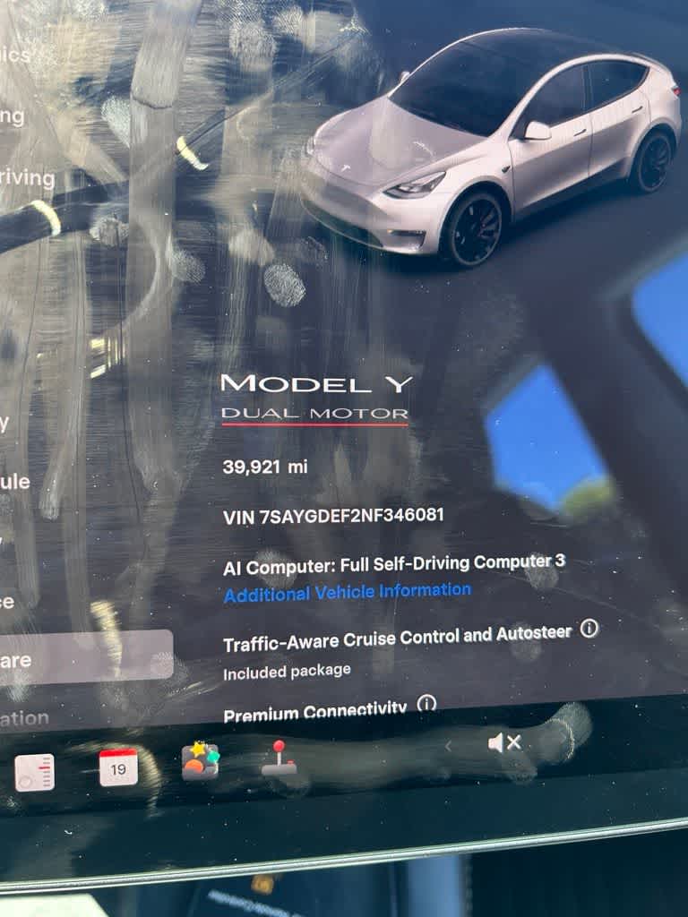 Thumbnail: 2022 Tesla Model Y - 11