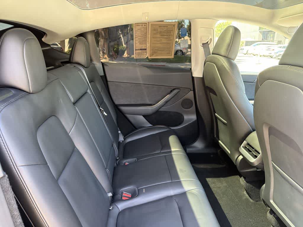 Thumbnail: 2025 Tesla Model Y - 34