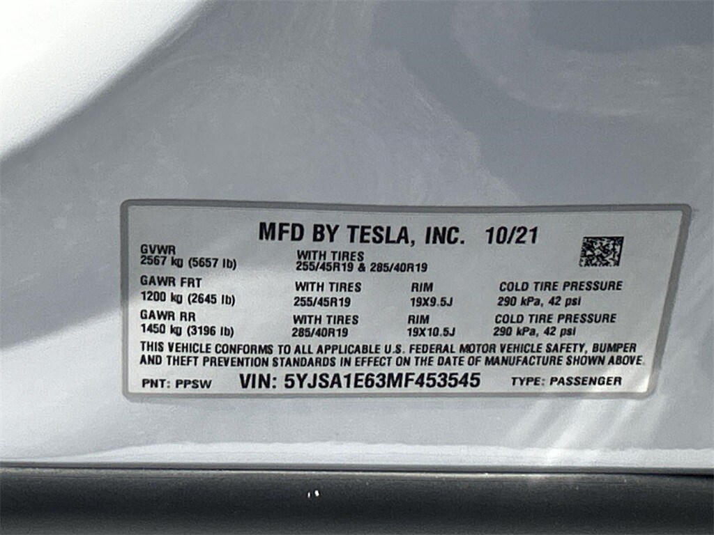 Thumbnail: 2021 Tesla Model S - 10