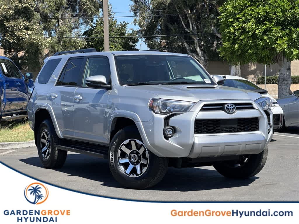 Thumbnail: 2024 Toyota 4Runner - 1