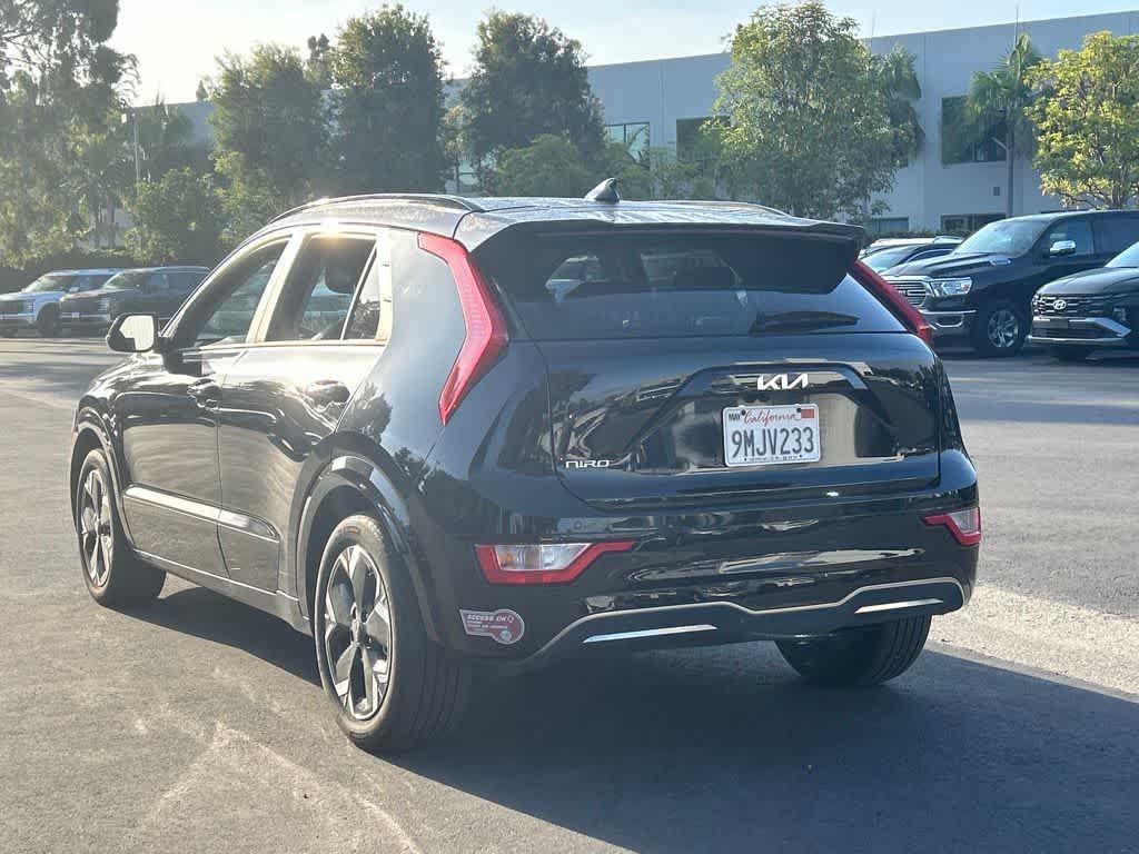 Used 2024 Kia Niro Wind with VIN KNDCR3L11R5109494 for sale in Garden Grove, CA