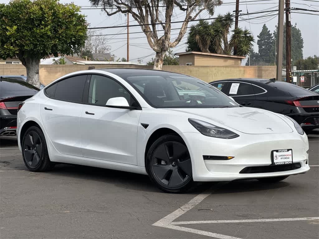 Thumbnail: 2023 Tesla Model 3 - 8