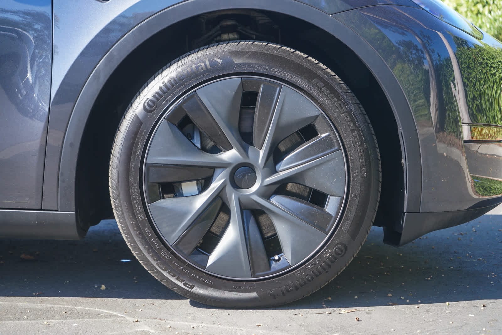 Thumbnail: 2025 Tesla Model Y - 9