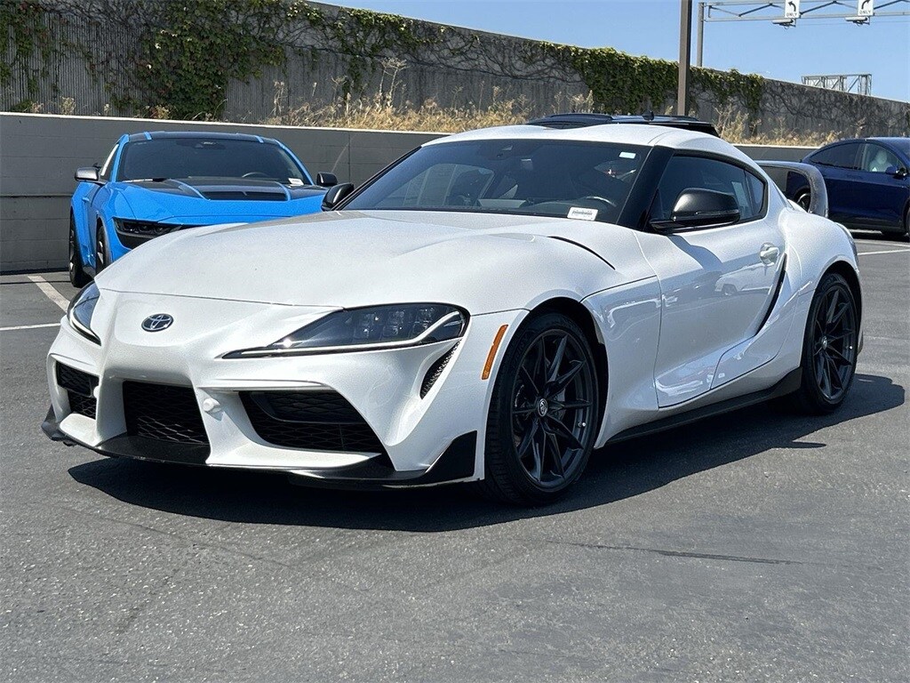 Thumbnail: 2023 Toyota GR Supra - 16