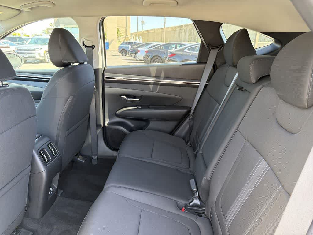 Thumbnail: 2023 Hyundai Tucson - 30