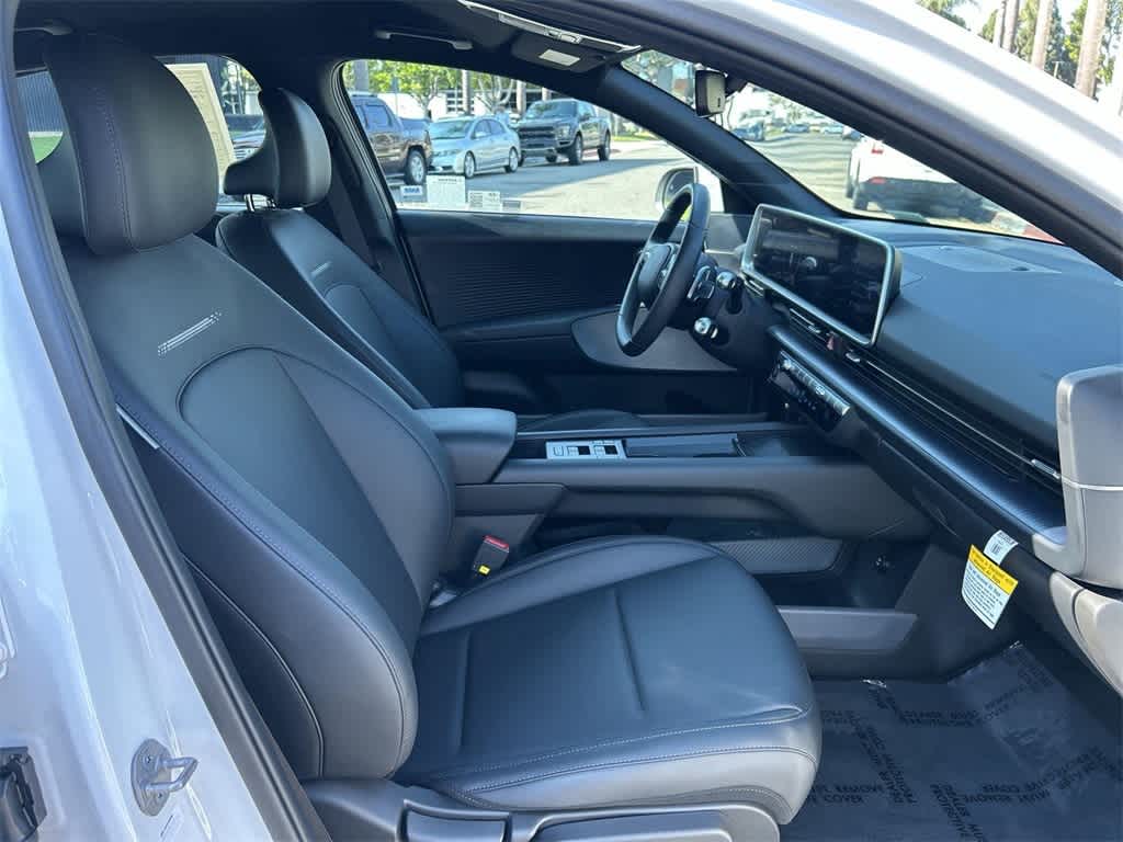 Thumbnail: 2025 Hyundai Ioniq 6 - 49