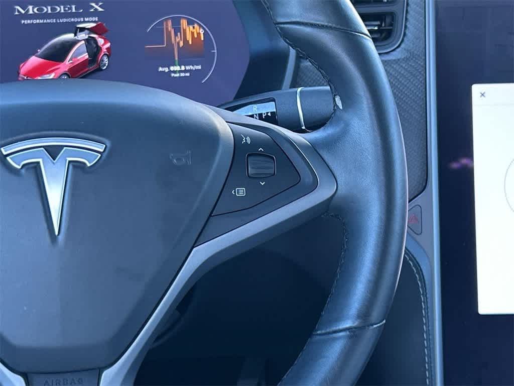 Thumbnail: 2021 Tesla Model X - 23