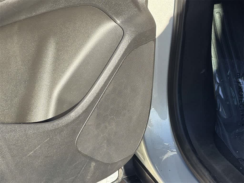 Thumbnail: 2023 Chevrolet Bolt EUV - 22