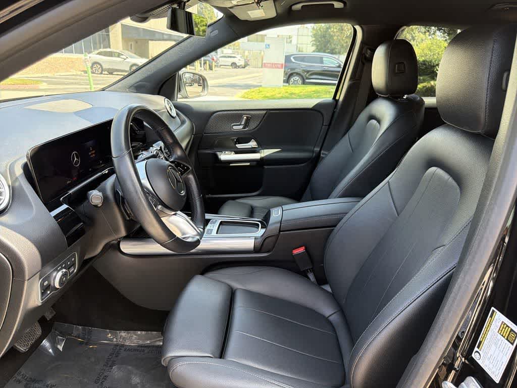 Thumbnail: 2025 Mercedes-Benz GLA - 24