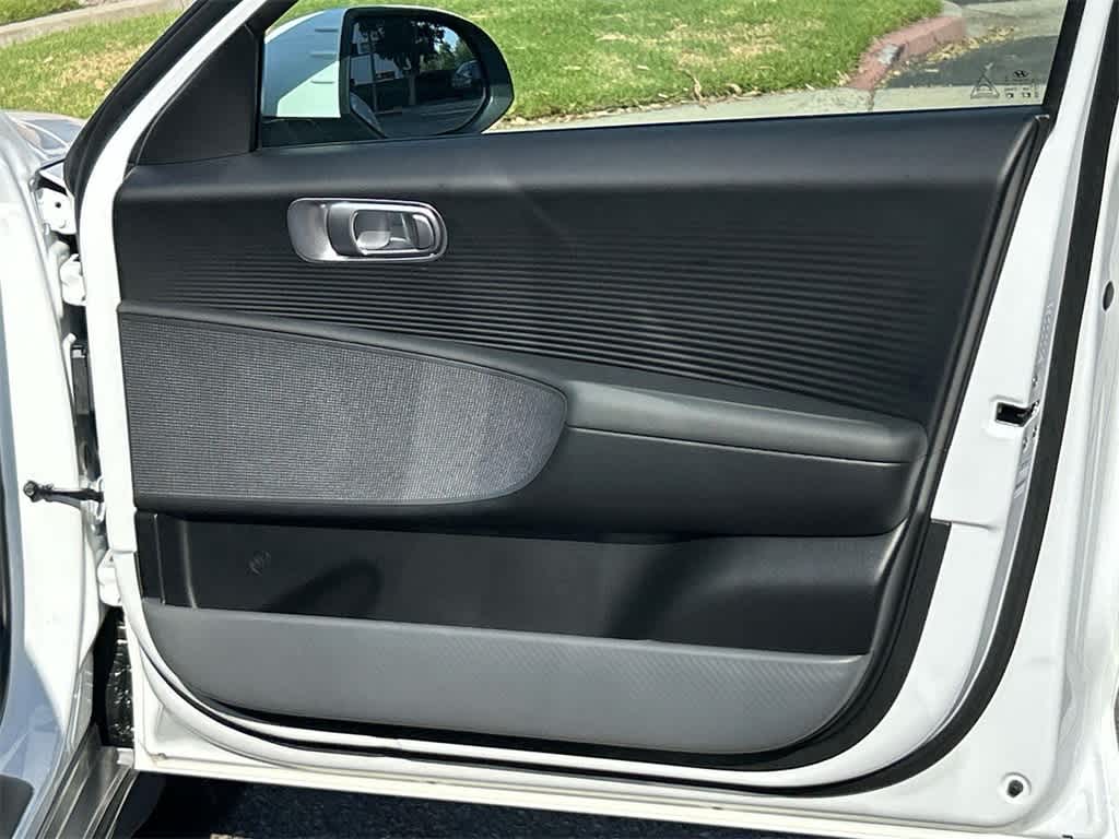 Thumbnail: 2025 Hyundai Ioniq 6 - 48