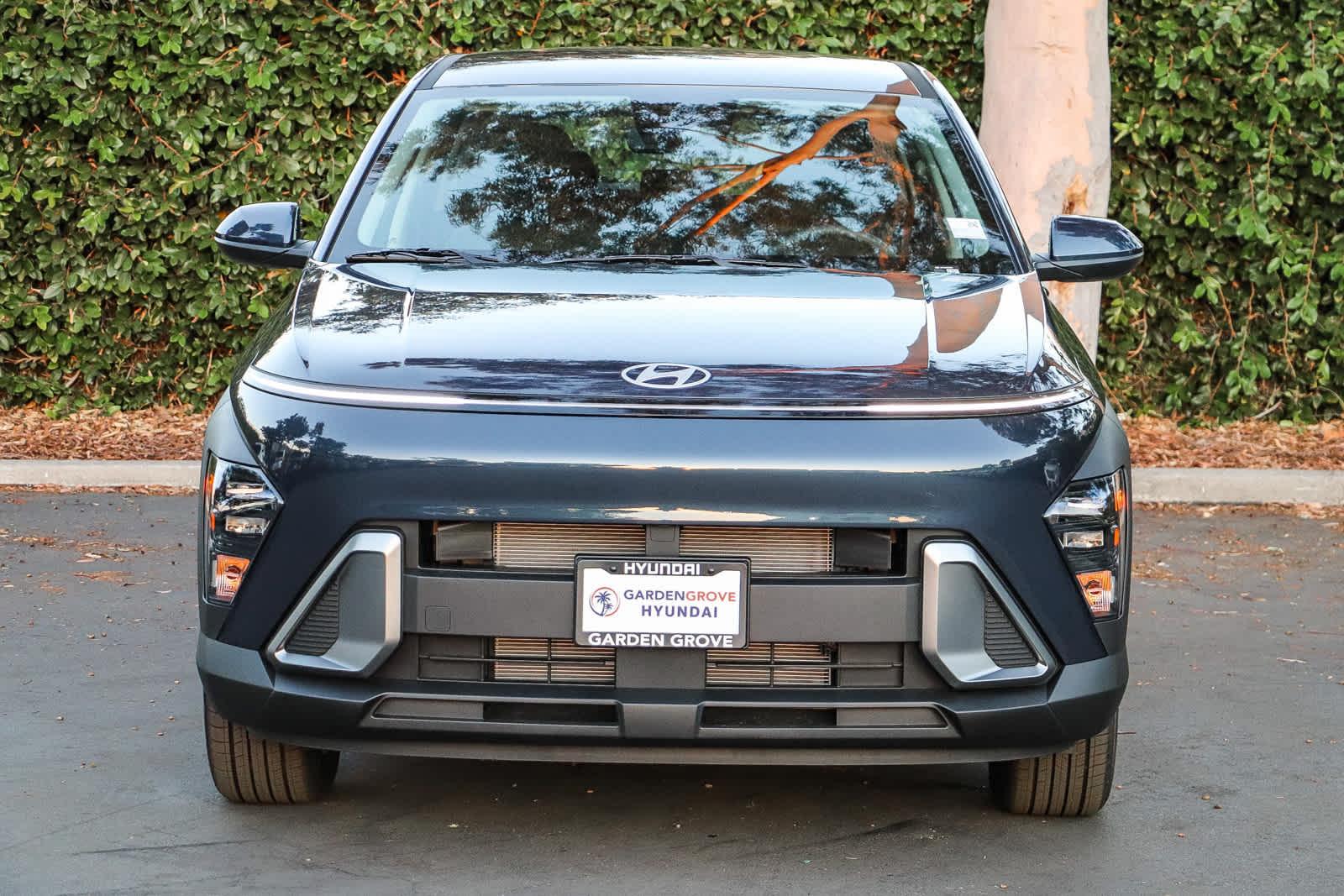 New 2027 Hyundai Kona SE FWD SUV