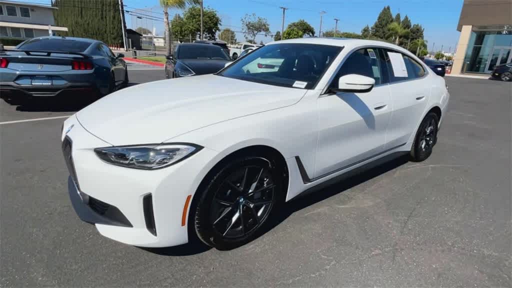 Thumbnail: 2023 BMW i4 - 4