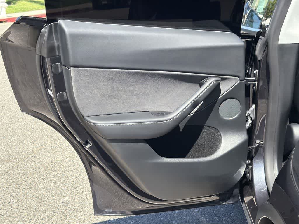 Thumbnail: 2025 Tesla Model Y - 29