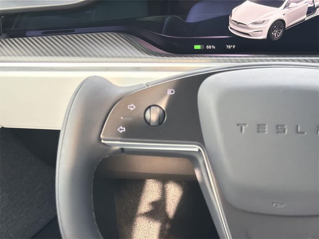 Thumbnail: 2023 Tesla Model X - 14