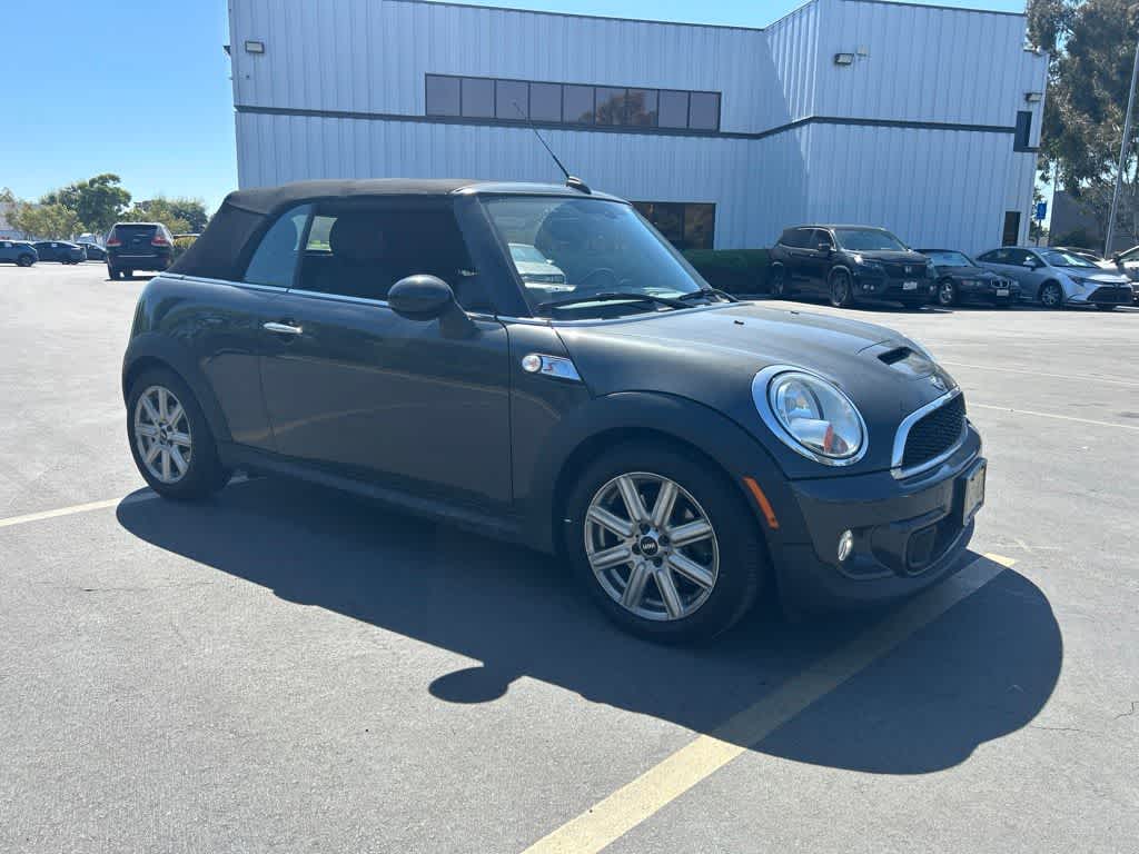 2015 MINI Cooper Convertible S -
                  Garden Grove, CA