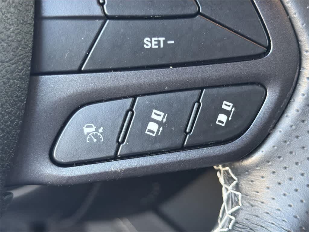 Thumbnail: 2021 Dodge Durango - 22