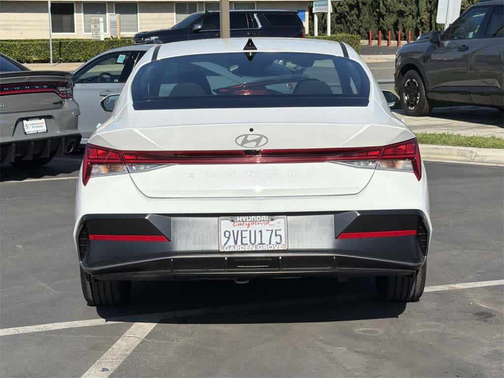 Thumbnail: 2025 Hyundai Elantra - 5