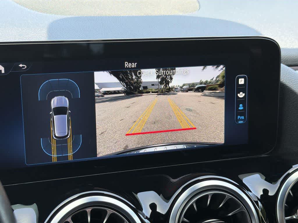 Thumbnail: 2025 Mercedes-Benz GLA - 18