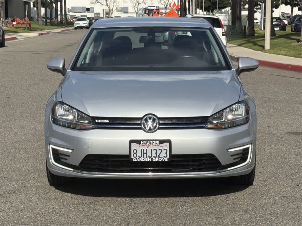 Used 2019 Volkswagen e-Golf e-Golf SE with VIN WVWKR7AU8KW908236 for sale in Garden Grove, CA