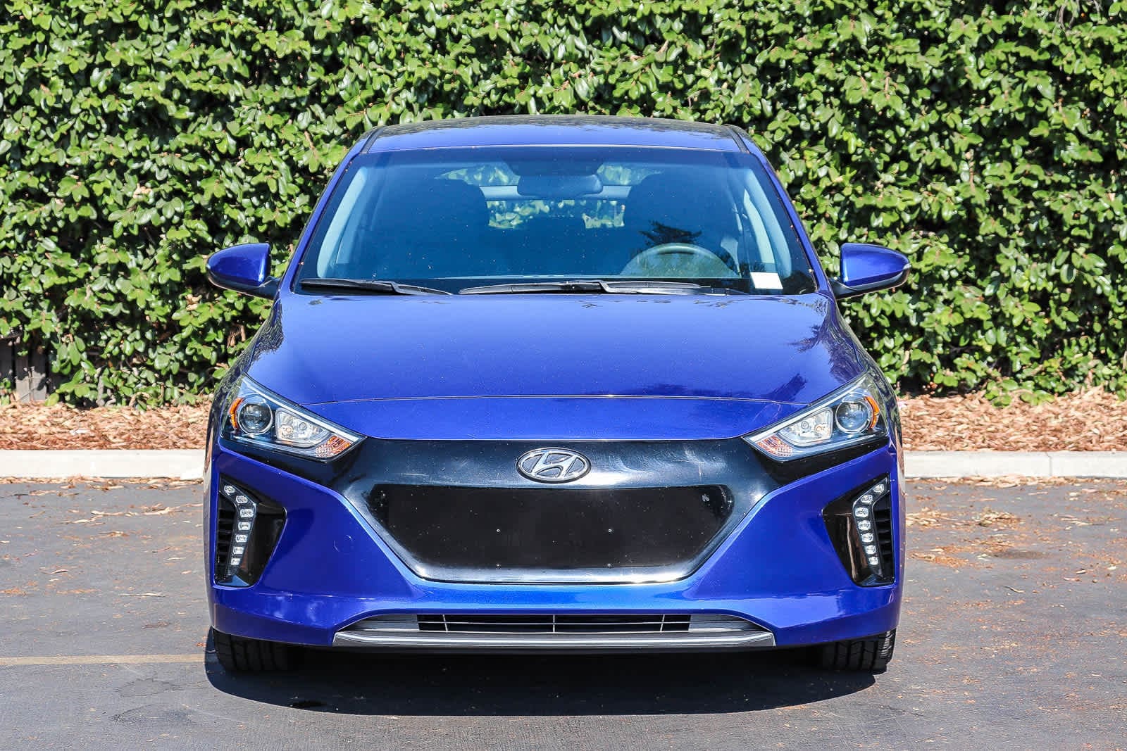 Used 2019 Hyundai Ioniq Base with VIN KMHC75LH4KU039303 for sale in Garden Grove, CA