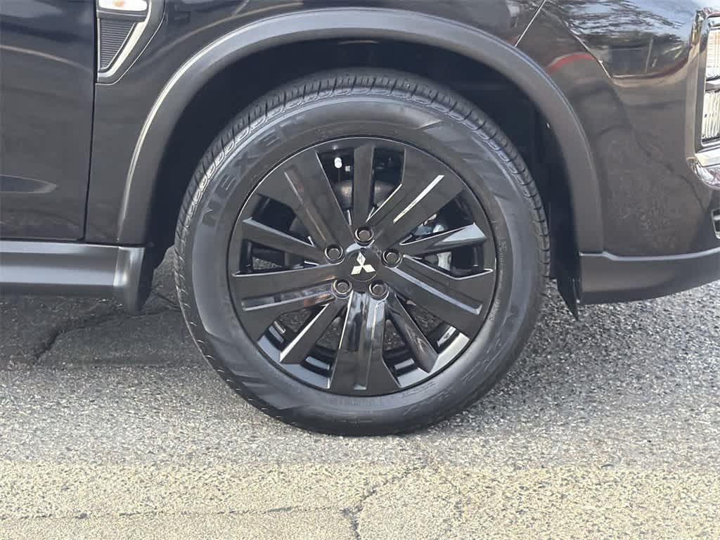 Thumbnail: 2024 Mitsubishi Outlander Sport - 43