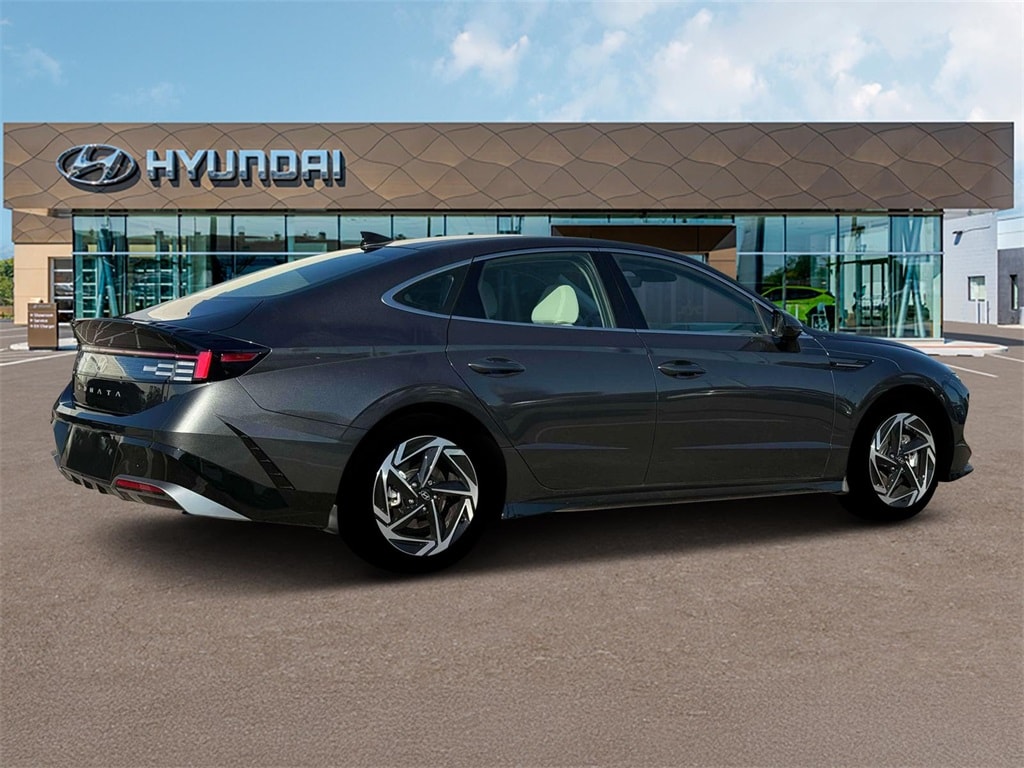 Thumbnail: 2025 Hyundai Sonata - 8