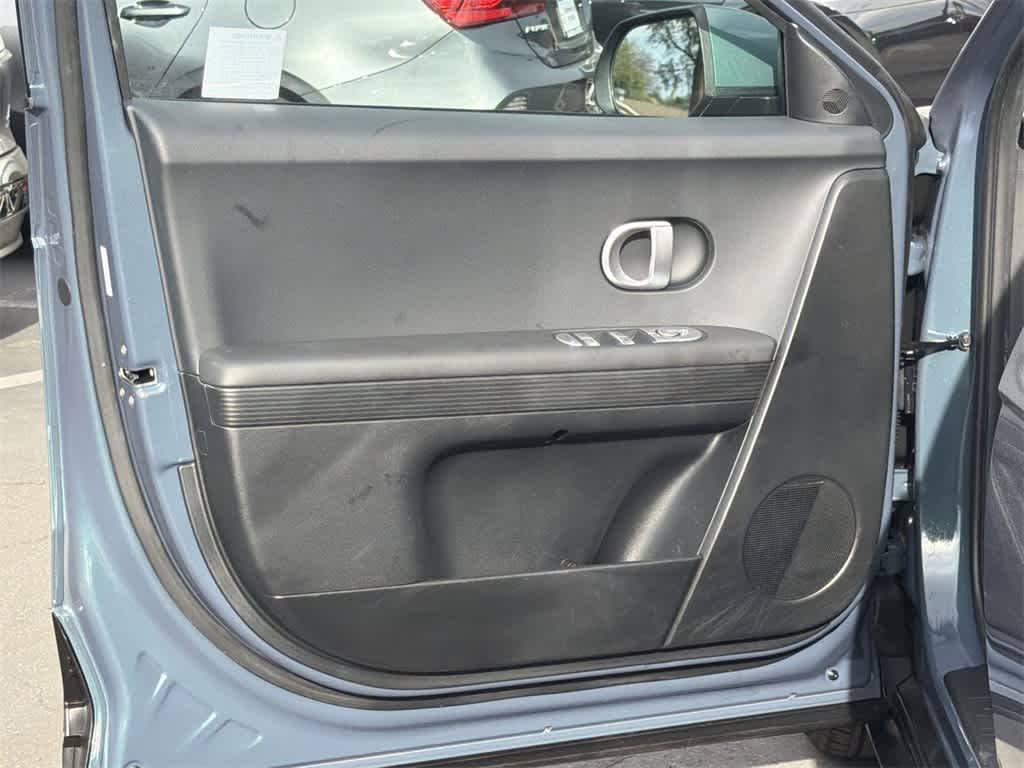 Thumbnail: 2024 Hyundai Ioniq 5 - 22