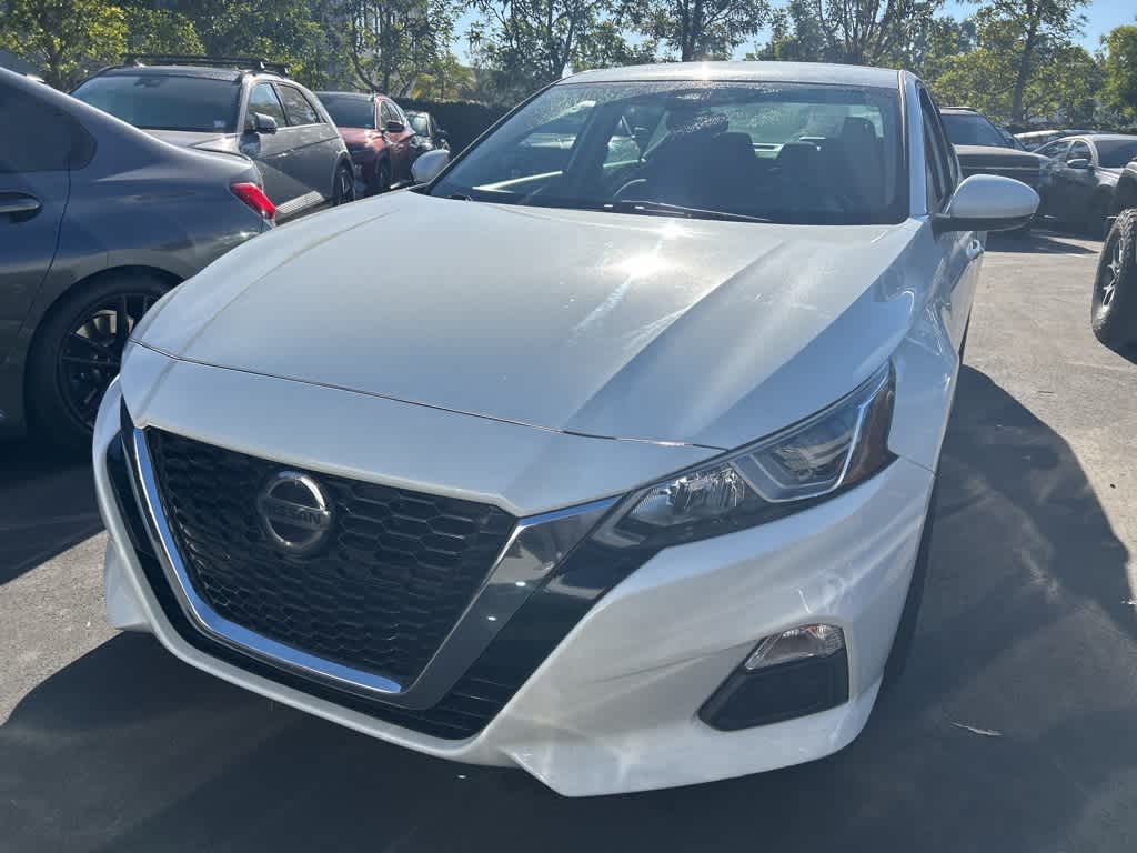 Thumbnail: 2021 Nissan Altima - 5