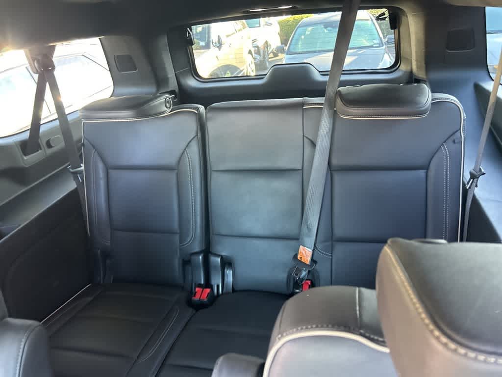 Thumbnail: 2023 Chevrolet Suburban - 7