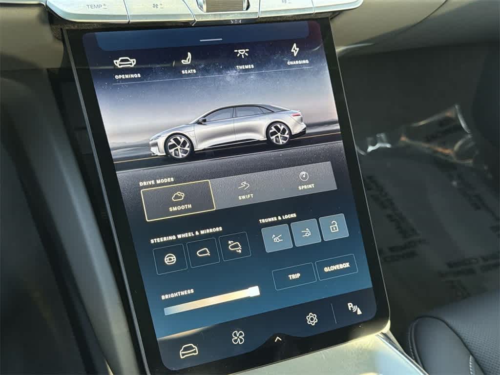 Thumbnail: 2024 Lucid Air - 22