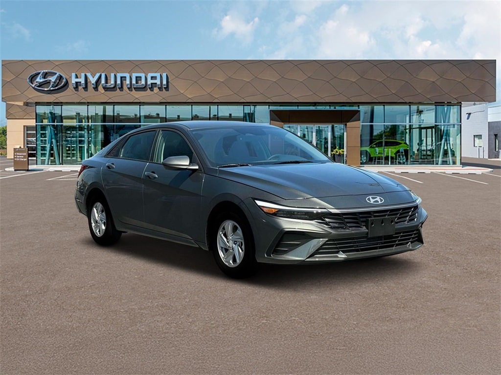 Thumbnail: 2025 Hyundai Elantra - 11