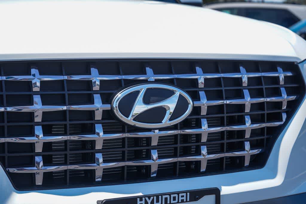 Thumbnail: 2026 Hyundai Venue - 11