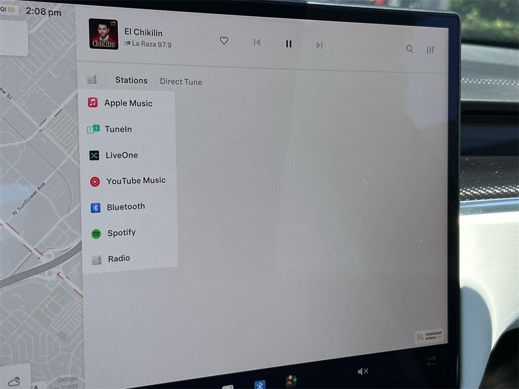Thumbnail: 2021 Tesla Model S - 20