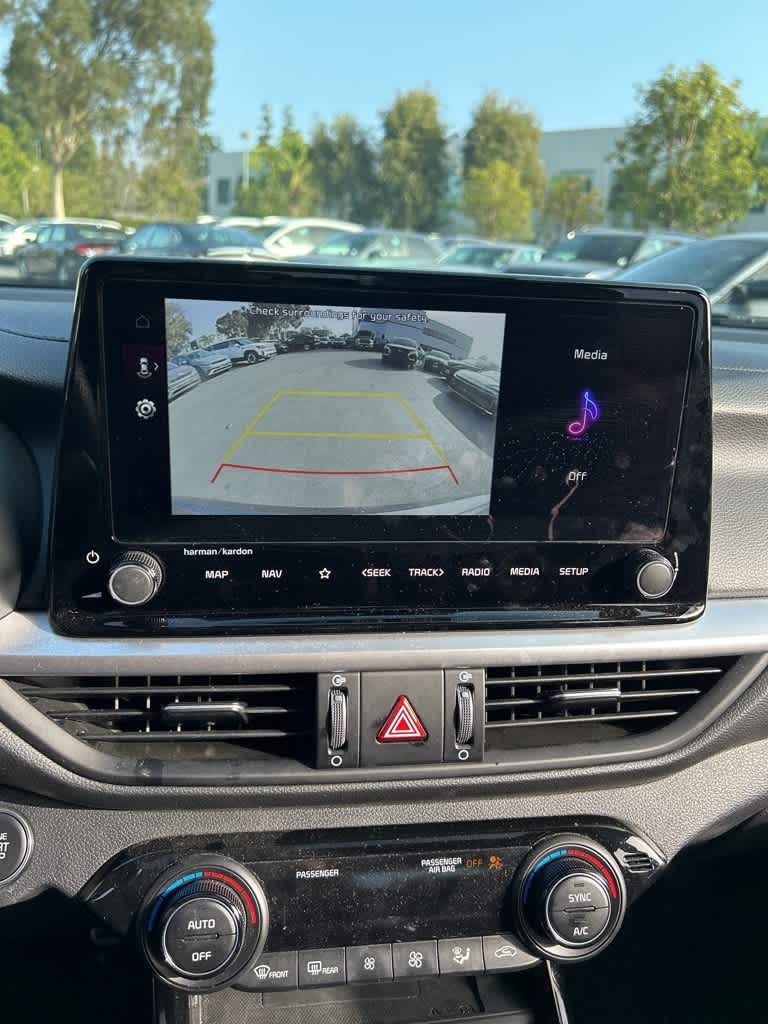 Thumbnail: 2024 Kia Forte - 11