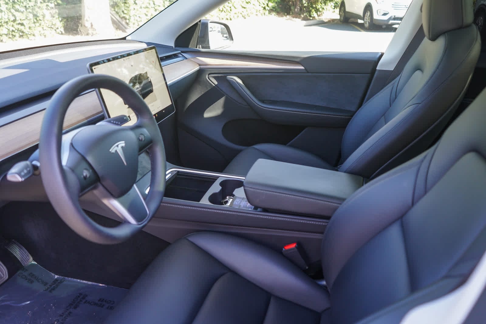 Thumbnail: 2025 Tesla Model Y - 18