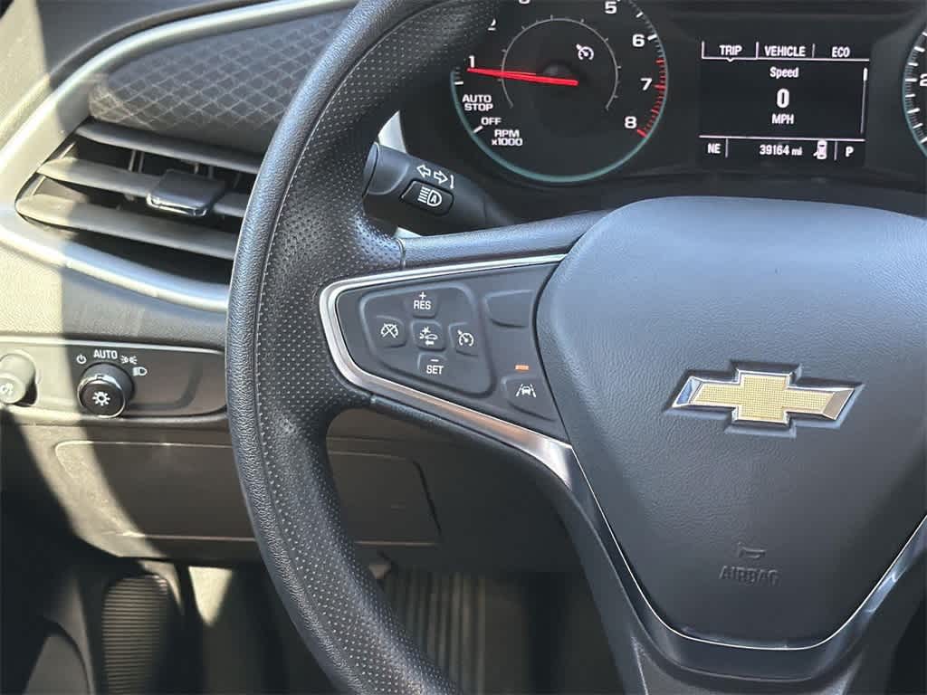 Thumbnail: 2024 Chevrolet Malibu - 13