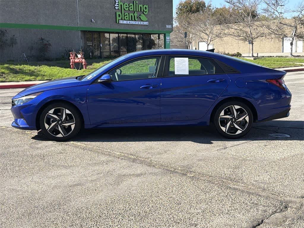 Thumbnail: 2023 Hyundai Elantra - 7
