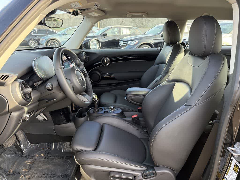 Thumbnail: 2023 MINI Cooper - 24