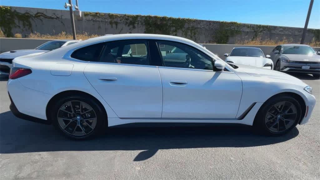 Thumbnail: 2023 BMW i4 - 9