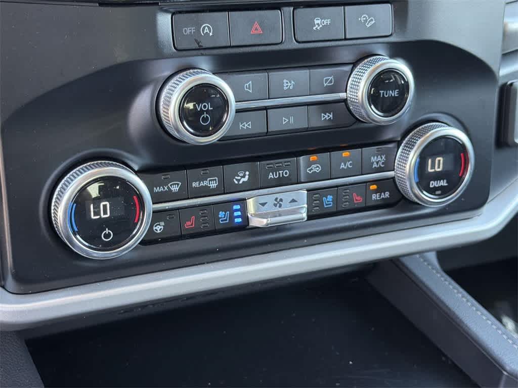 Thumbnail: 2024 Ford Expedition - 16