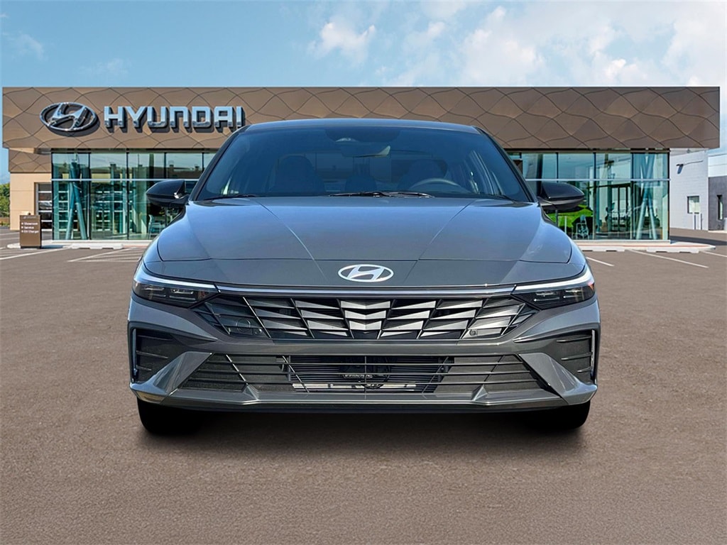 Thumbnail: 2025 Hyundai Elantra - 12