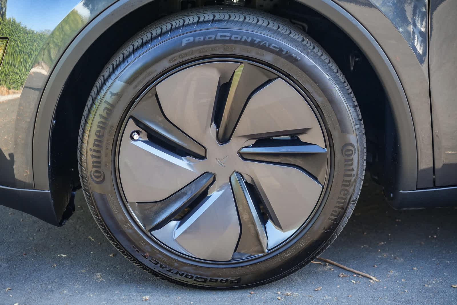 Thumbnail: 2026 Tesla Model Y - 9