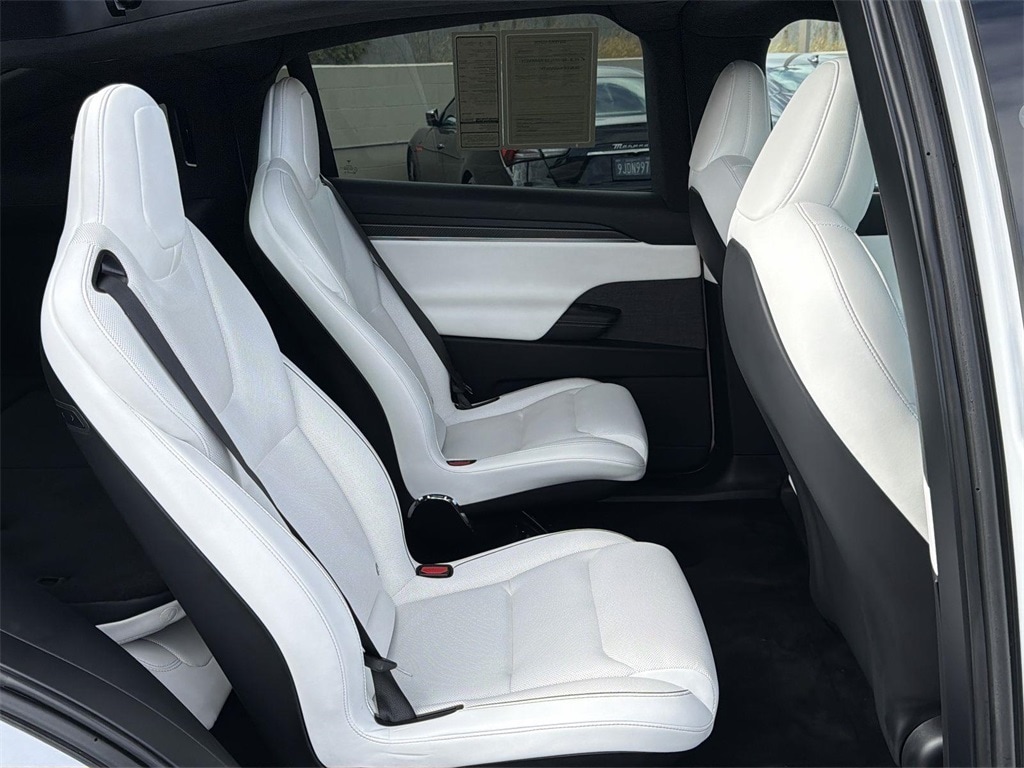 Thumbnail: 2023 Tesla Model X - 40