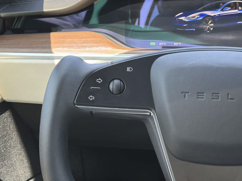 Thumbnail: 2023 Tesla Model S - 14