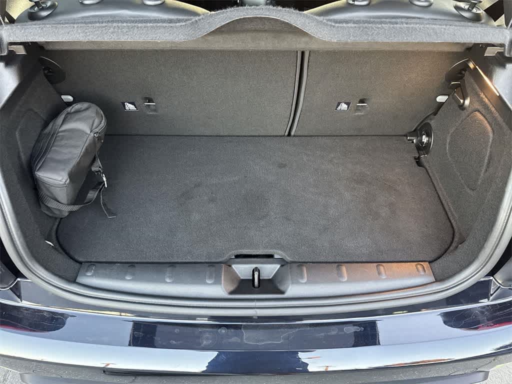 Thumbnail: 2023 MINI Cooper Hardtop - 30